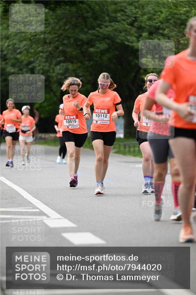 15.06.2025 - REWE Women's Run Dr. Thomas Lammeyer http://msf.ph/oto/7944020 15.06.2025 09:22:15 Laufen 10112, 10515 meine-sportfotos.de