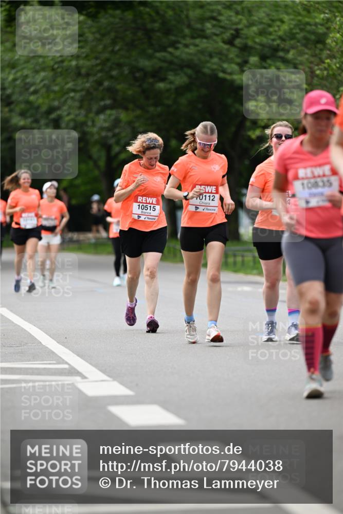 15.06.2025 - REWE Women's Run Dr. Thomas Lammeyer http://msf.ph/oto/7944038 15.06.2025 09:22:16 Laufen 10515, 25, 0112, 10835 meine-sportfotos.de