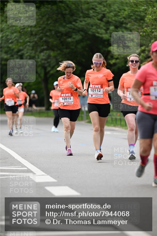 15.06.2025 - REWE Women's Run Dr. Thomas Lammeyer http://msf.ph/oto/7944068 15.06.2025 09:22:16 Laufen 10515, 10112 meine-sportfotos.de