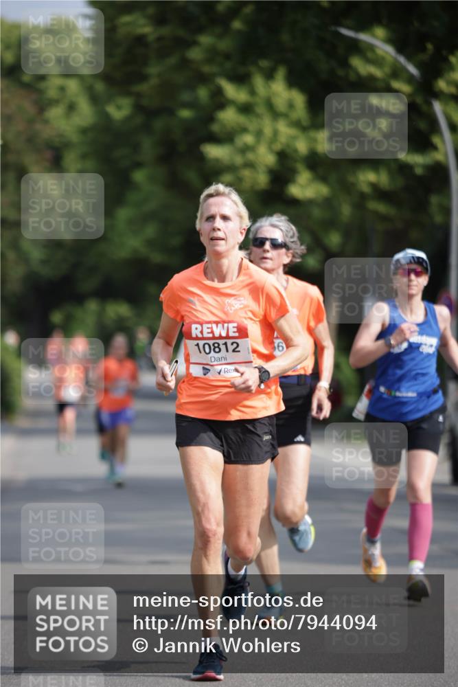 15.06.2025 - REWE Women's Run Jannik Wohlers http://msf.ph/oto/7944094 15.06.2025 08:47:28 Laufen  meine-sportfotos.de