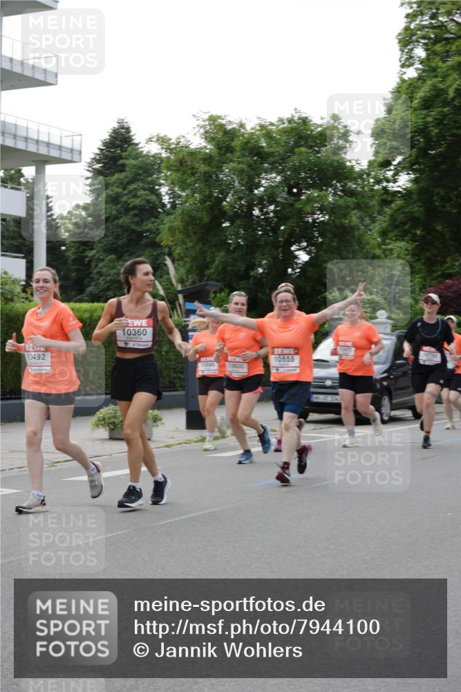 15.06.2025 - REWE Women's Run Jannik Wohlers http://msf.ph/oto/7944100 15.06.2025 08:29:13 Laufen 10492, 10360, 10555, 10590, 10600 meine-sportfotos.de