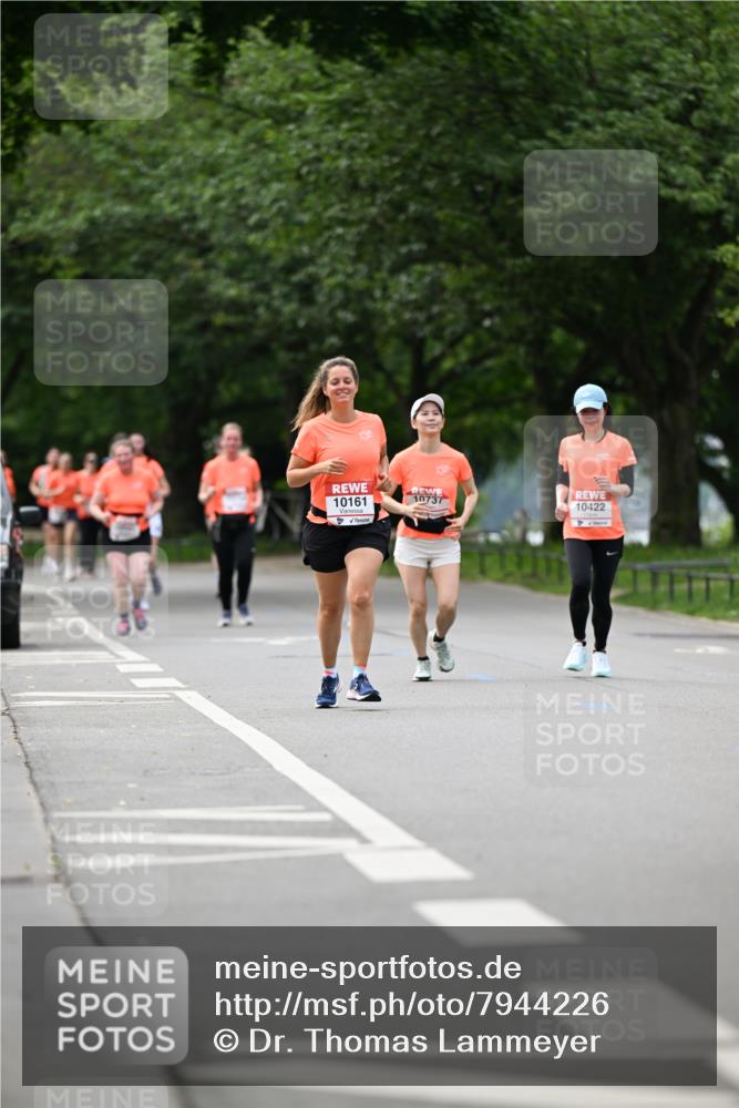 15.06.2025 - REWE Women's Run Dr. Thomas Lammeyer http://msf.ph/oto/7944226 15.06.2025 09:22:19 Laufen 10161, 1073, 10422 meine-sportfotos.de