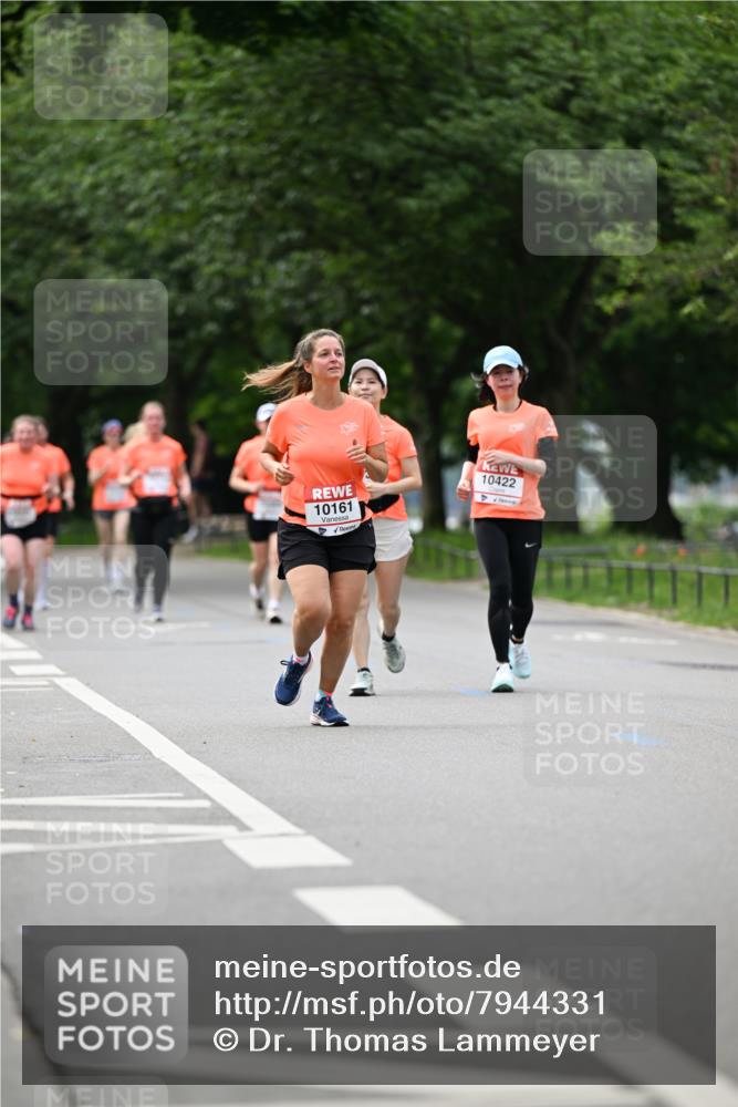 15.06.2025 - REWE Women's Run Dr. Thomas Lammeyer http://msf.ph/oto/7944331 15.06.2025 09:22:21 Laufen 10161, 10422 meine-sportfotos.de