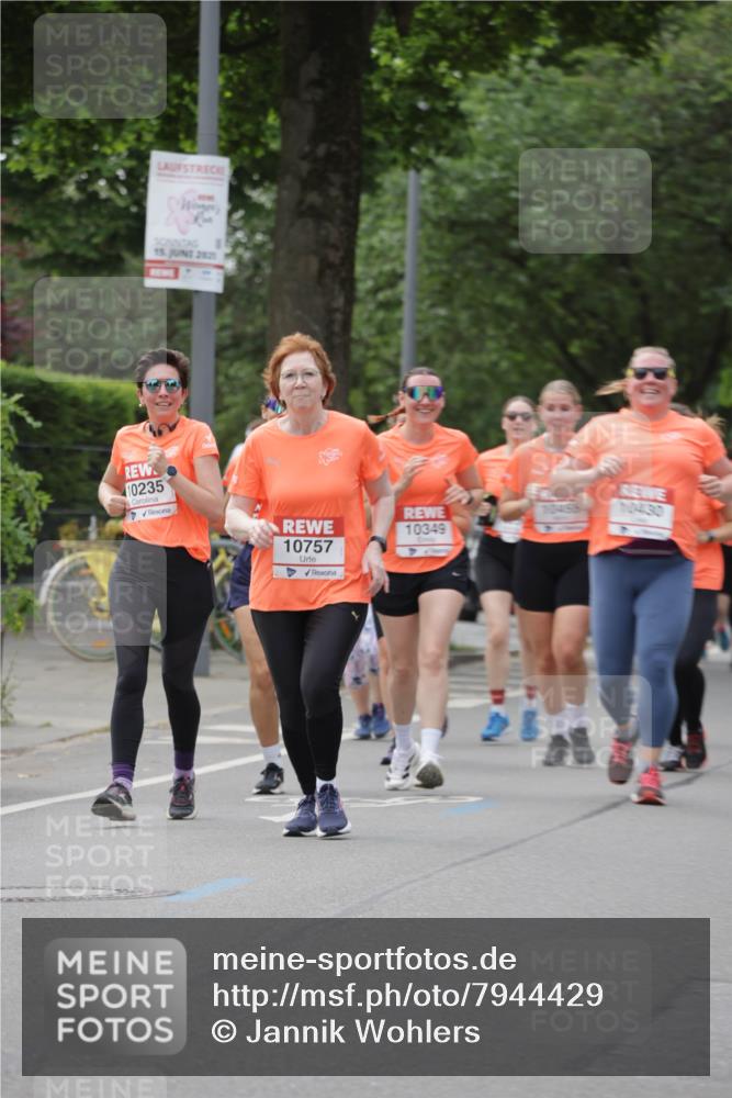 15.06.2025 - REWE Women's Run Jannik Wohlers http://msf.ph/oto/7944429 15.06.2025 08:29:27 Laufen 15, 2825, 10235, 70455, 10430, 10349, 10757 meine-sportfotos.de