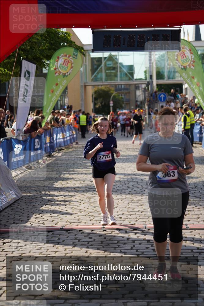 13.06.2025 - Holstenköstenlauf Felixshl http://msf.ph/oto/7944451 13.06.2025 18:09:58 Laufen 3122, 3963 meine-sportfotos.de