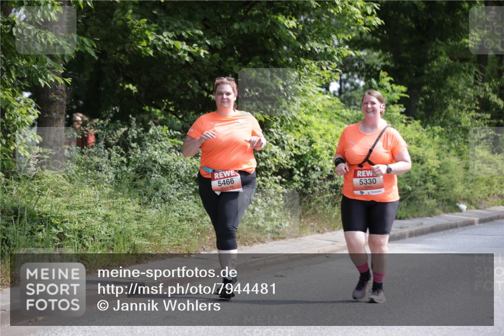 15.06.2025 - REWE Women's Run Jannik Wohlers http://msf.ph/oto/7944481 15.06.2025 10:17:16 Laufen 5466, 5330 meine-sportfotos.de