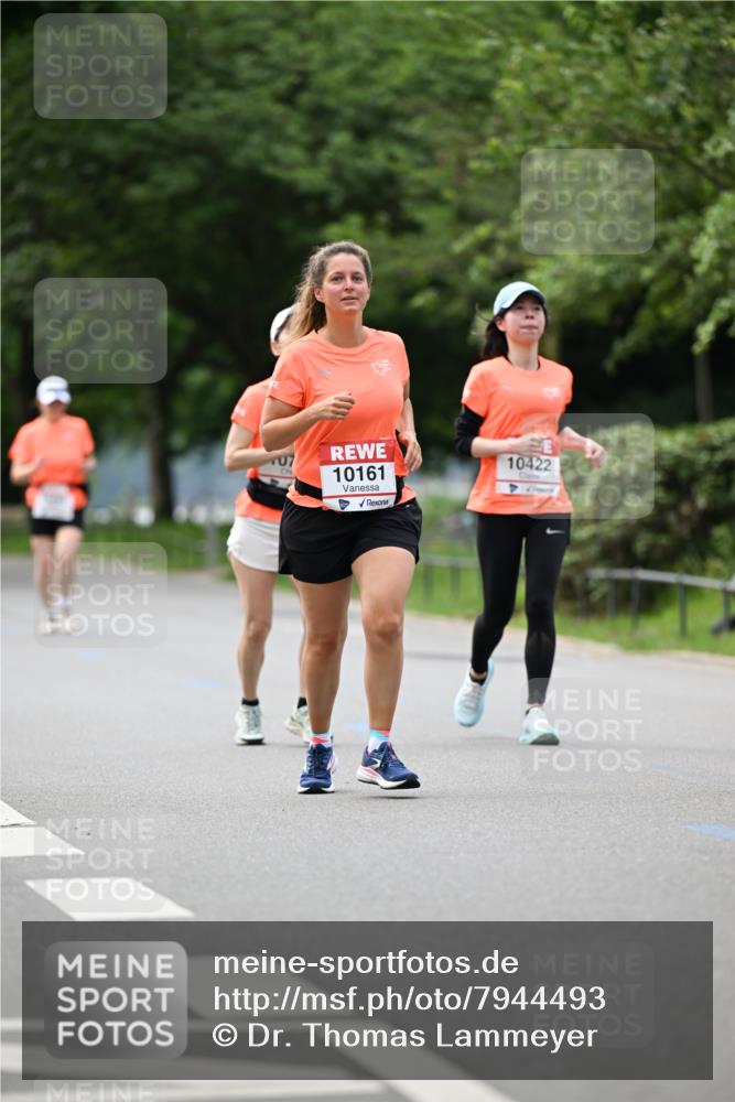 15.06.2025 - REWE Women's Run Dr. Thomas Lammeyer http://msf.ph/oto/7944493 15.06.2025 09:22:24 Laufen 07, 10161, 10422 meine-sportfotos.de