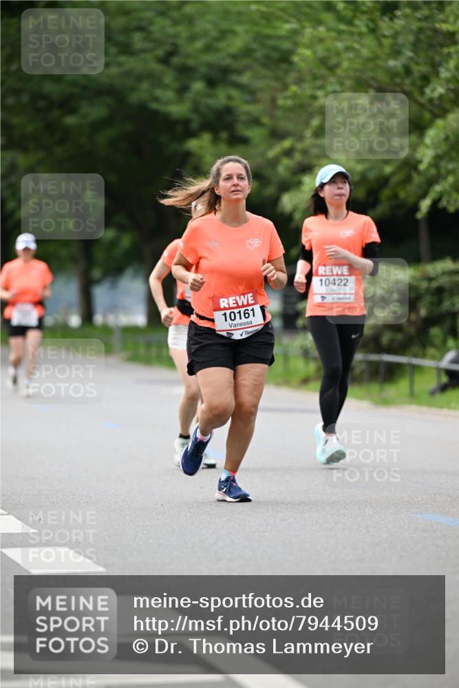 15.06.2025 - REWE Women's Run Dr. Thomas Lammeyer http://msf.ph/oto/7944509 15.06.2025 09:22:24 Laufen 10161, 10422 meine-sportfotos.de
