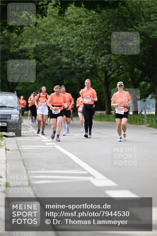 15.06.2025 - REWE Women's Run Dr. Thomas Lammeyer http://msf.ph/oto/7944530 15.06.2025 09:22:25 Laufen 1043, 541, 10764, 10465 meine-sportfotos.de