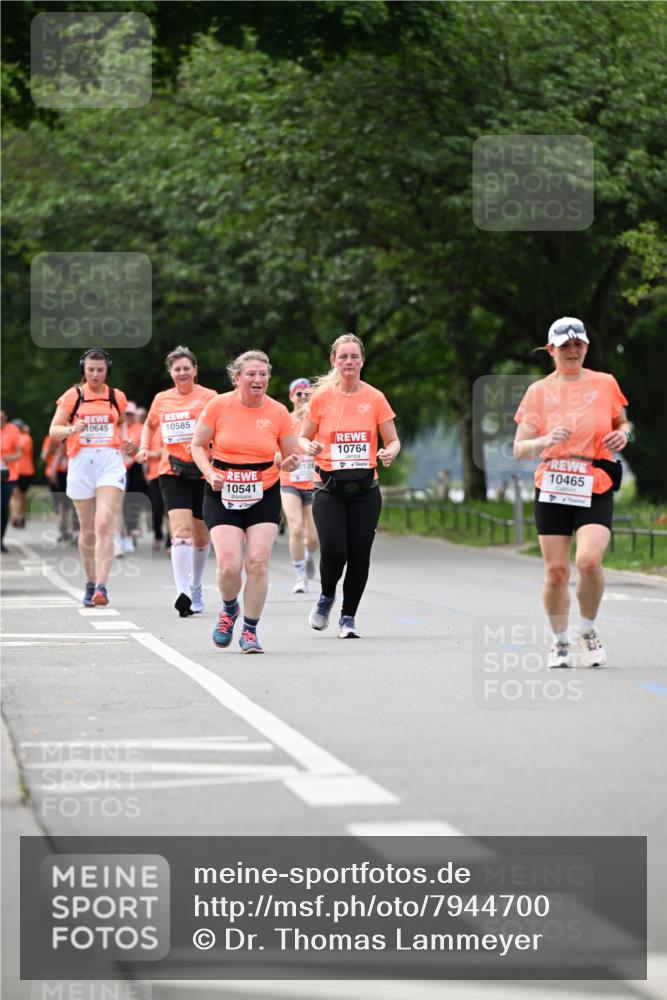 15.06.2025 - REWE Women's Run Dr. Thomas Lammeyer http://msf.ph/oto/7944700 15.06.2025 09:22:29 Laufen 10645, 10585, 10541, 10764, 10465 meine-sportfotos.de