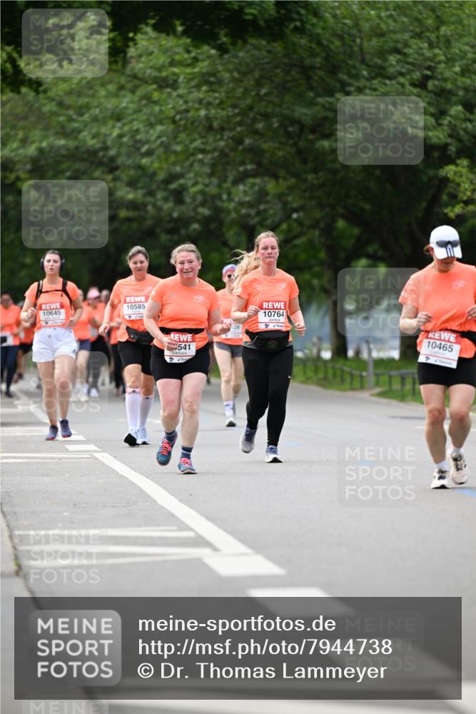 15.06.2025 - REWE Women's Run Dr. Thomas Lammeyer http://msf.ph/oto/7944738 15.06.2025 09:22:29 Laufen 10645, 10585, 541, 10764, 10465 meine-sportfotos.de