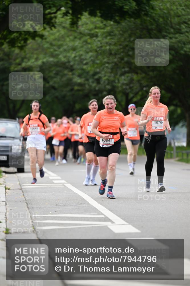 15.06.2025 - REWE Women's Run Dr. Thomas Lammeyer http://msf.ph/oto/7944796 15.06.2025 09:22:31 Laufen 10645, 10541, 10764 meine-sportfotos.de