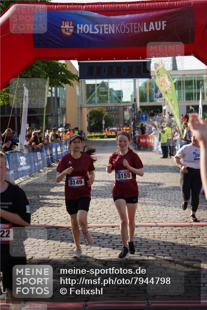 13.06.2025 - Holstenköstenlauf Felixshl http://msf.ph/oto/7944798 13.06.2025 18:10:09 Laufen 2932, 2938, 3122, 3155, 3954 meine-sportfotos.de