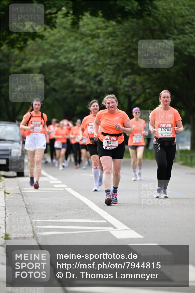15.06.2025 - REWE Women's Run Dr. Thomas Lammeyer http://msf.ph/oto/7944815 15.06.2025 09:22:31 Laufen 10764, 10541 meine-sportfotos.de