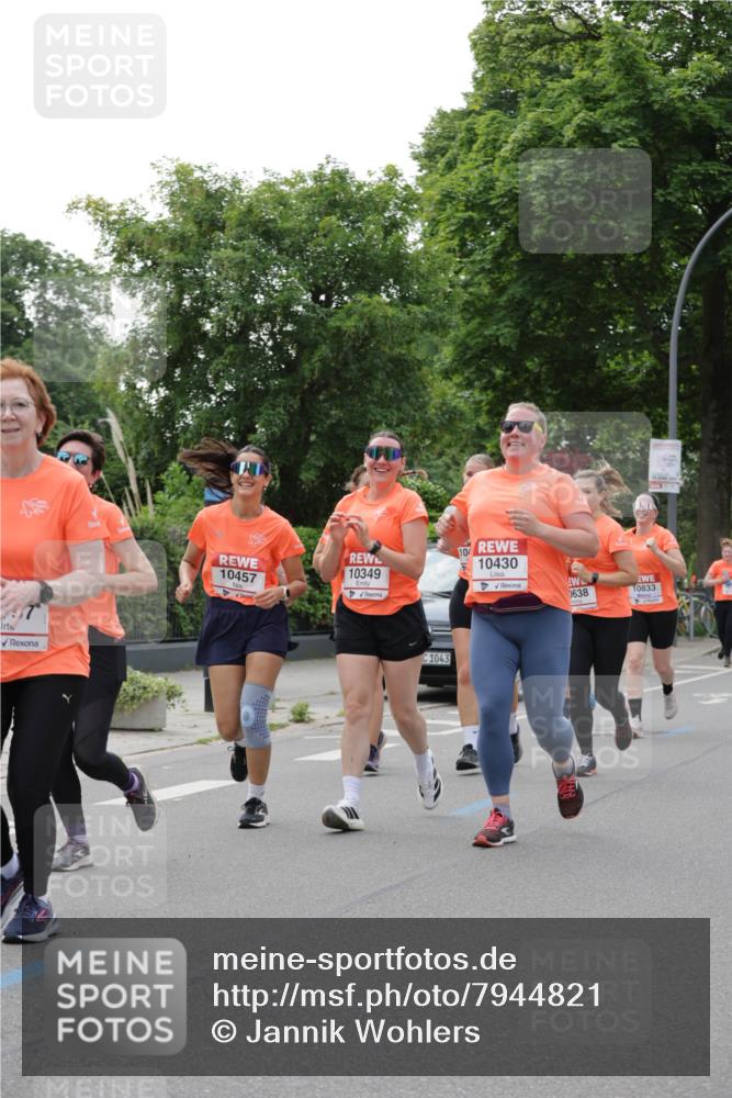 15.06.2025 - REWE Women's Run Jannik Wohlers http://msf.ph/oto/7944821 15.06.2025 08:29:32 Laufen 10349, 10457, 1043, 10, 10430, 0638, 10833 meine-sportfotos.de