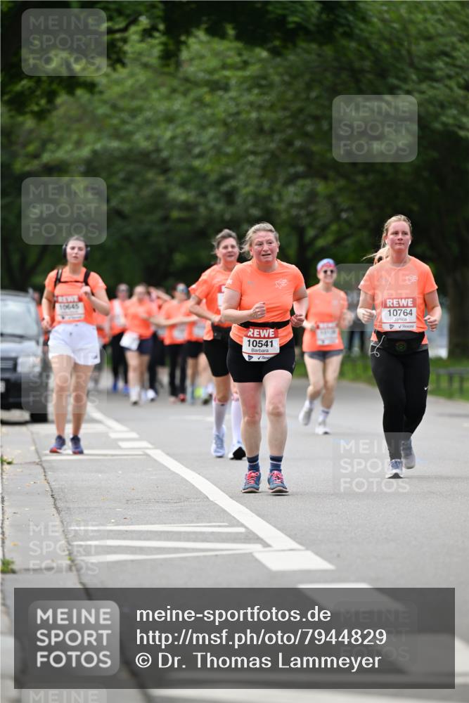 15.06.2025 - REWE Women's Run Dr. Thomas Lammeyer http://msf.ph/oto/7944829 15.06.2025 09:22:31 Laufen 10645, 10541, 10764 meine-sportfotos.de