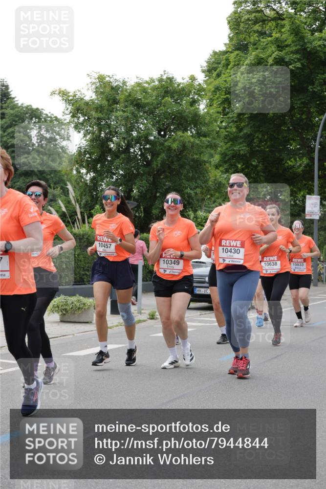 15.06.2025 - REWE Women's Run Jannik Wohlers http://msf.ph/oto/7944844 15.06.2025 08:29:32 Laufen 10457, 10349, 10430, 10638, 10833 meine-sportfotos.de