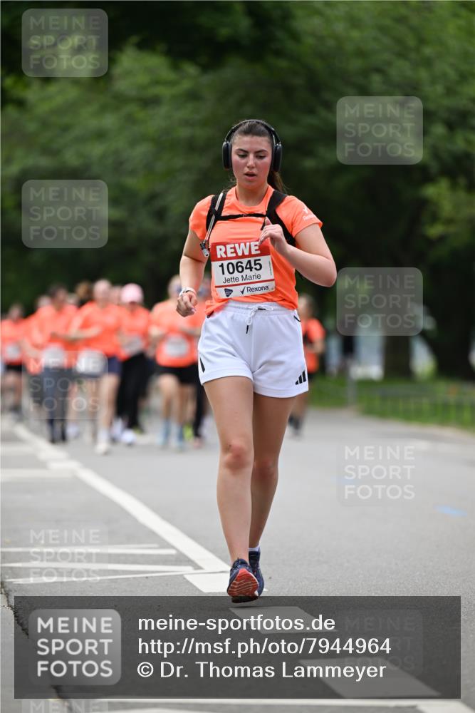 15.06.2025 - REWE Women's Run Dr. Thomas Lammeyer http://msf.ph/oto/7944964 15.06.2025 09:22:38 Laufen 10645 meine-sportfotos.de