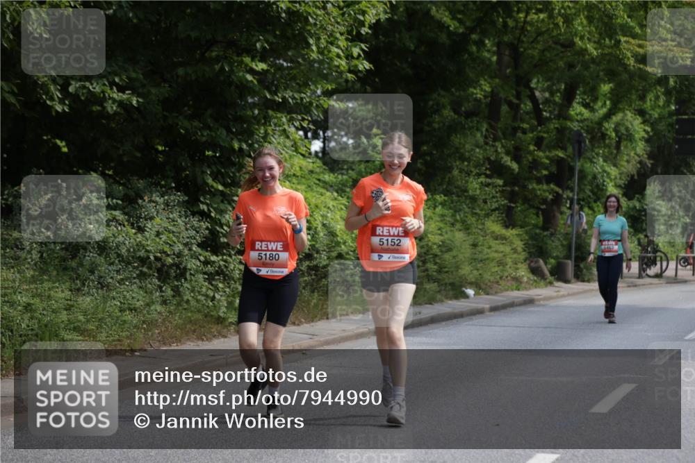 15.06.2025 - REWE Women's Run Jannik Wohlers http://msf.ph/oto/7944990 15.06.2025 10:18:21 Laufen 5180, 5152, 5463 meine-sportfotos.de
