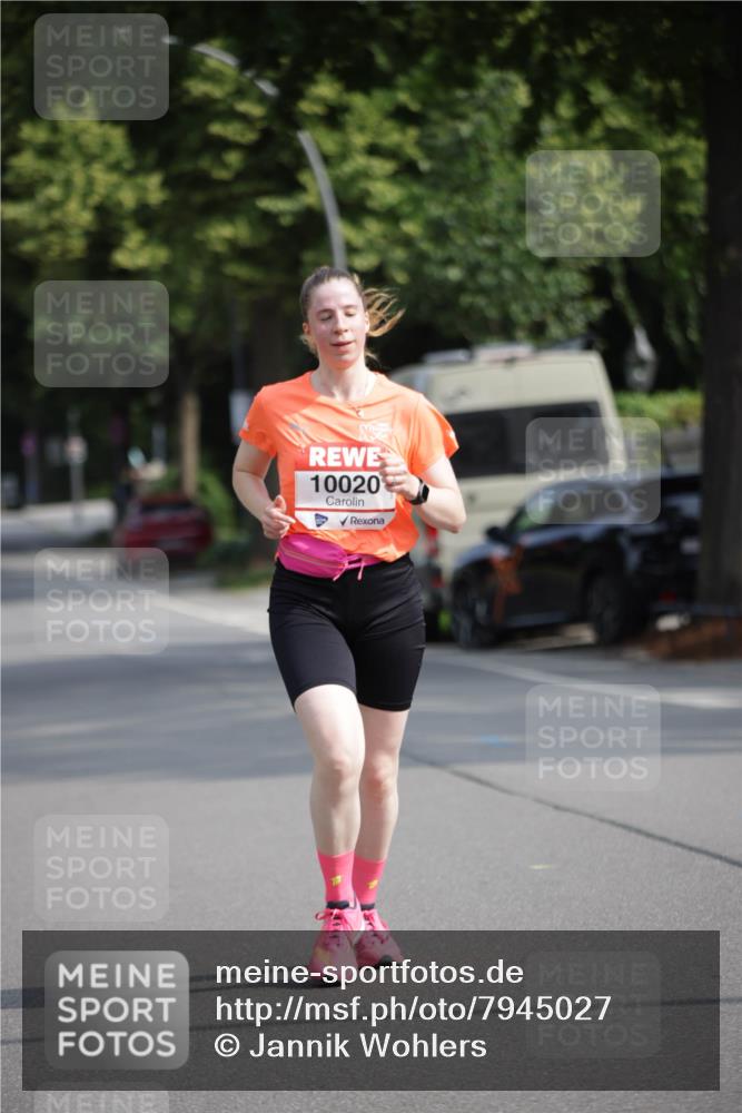 15.06.2025 - REWE Women's Run Jannik Wohlers http://msf.ph/oto/7945027 15.06.2025 08:48:00 Laufen 10020, 727 meine-sportfotos.de