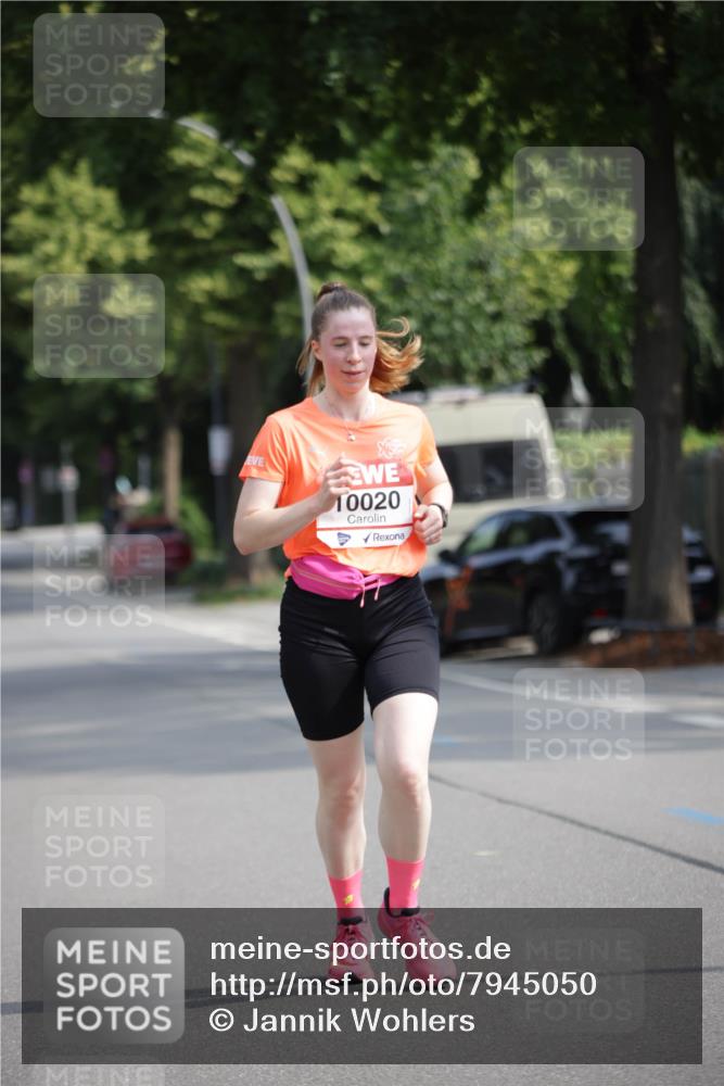 15.06.2025 - REWE Women's Run Jannik Wohlers http://msf.ph/oto/7945050 15.06.2025 08:48:01 Laufen 10020 meine-sportfotos.de