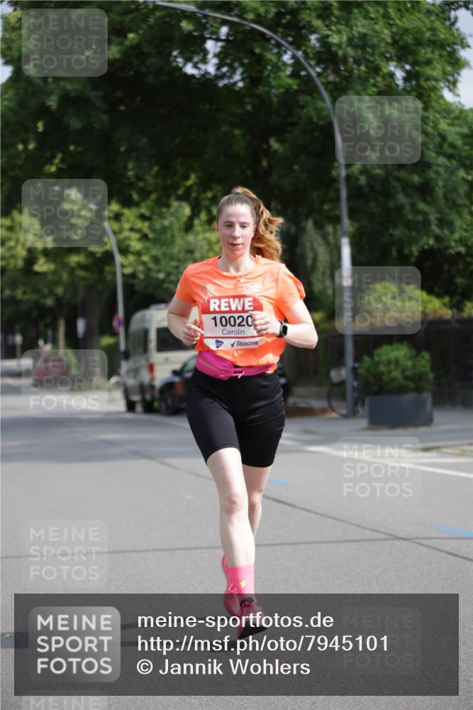 15.06.2025 - REWE Women's Run Jannik Wohlers http://msf.ph/oto/7945101 15.06.2025 08:48:02 Laufen 10020 meine-sportfotos.de