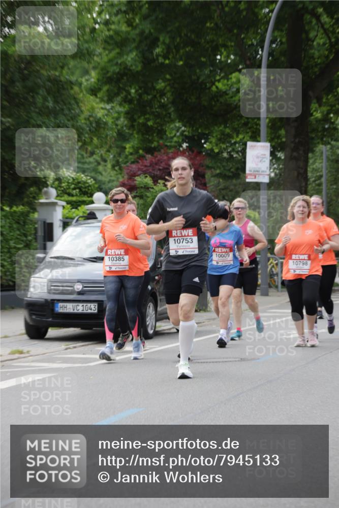 15.06.2025 - REWE Women's Run Jannik Wohlers http://msf.ph/oto/7945133 15.06.2025 08:29:37 Laufen 1043, 10385, 10753, 10009, 10798 meine-sportfotos.de