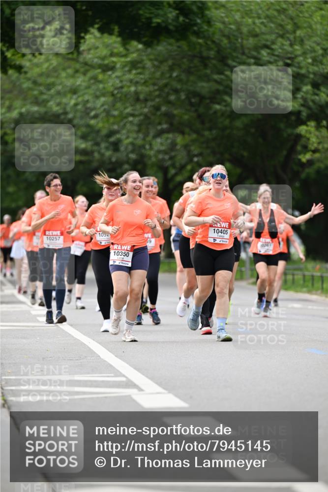 15.06.2025 - REWE Women's Run Dr. Thomas Lammeyer http://msf.ph/oto/7945145 15.06.2025 09:22:43 Laufen 1052, 10257, 10350, 10405 meine-sportfotos.de