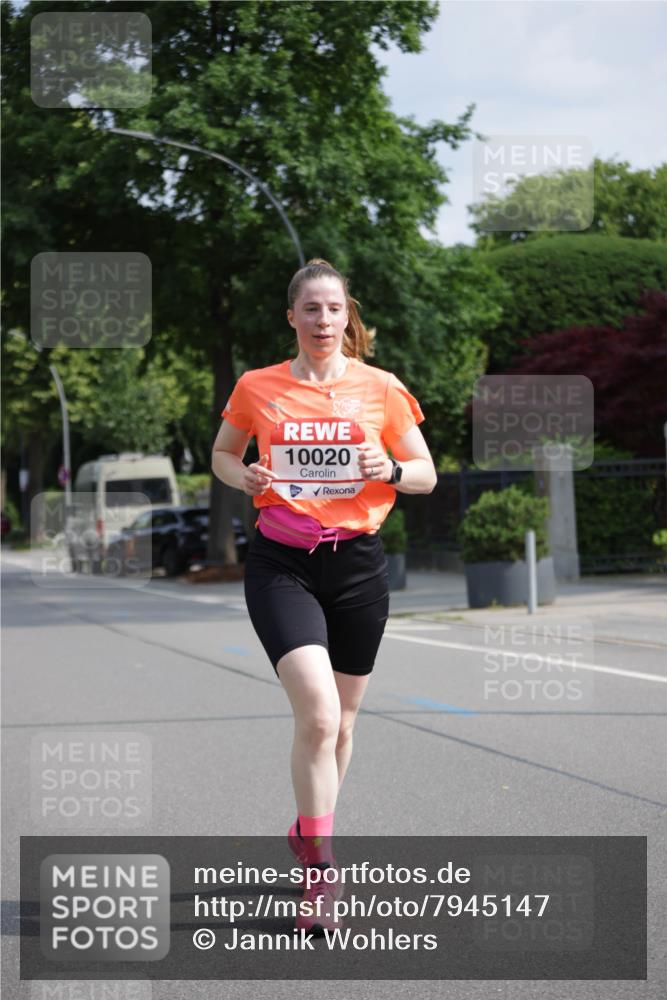 15.06.2025 - REWE Women's Run Jannik Wohlers http://msf.ph/oto/7945147 15.06.2025 08:48:02 Laufen 10020 meine-sportfotos.de