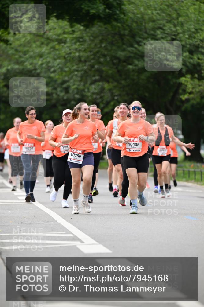 15.06.2025 - REWE Women's Run Dr. Thomas Lammeyer http://msf.ph/oto/7945168 15.06.2025 09:22:43 Laufen 10257, 1052, 10350, 69, 10405, 026 meine-sportfotos.de