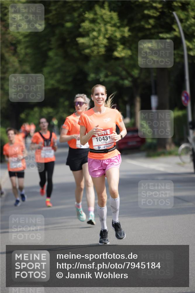 15.06.2025 - REWE Women's Run Jannik Wohlers http://msf.ph/oto/7945184 15.06.2025 08:48:06 Laufen 10431 meine-sportfotos.de