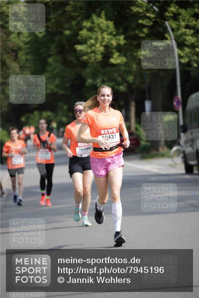 15.06.2025 - REWE Women's Run Jannik Wohlers http://msf.ph/oto/7945196 15.06.2025 08:48:06 Laufen 10431, 10495 meine-sportfotos.de