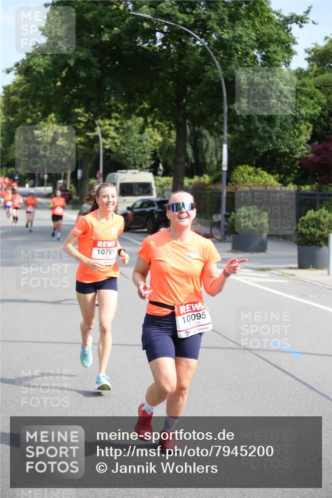 15.06.2025 - REWE Women's Run Jannik Wohlers http://msf.ph/oto/7945200 15.06.2025 09:44:09 Laufen 10781, 10095 meine-sportfotos.de