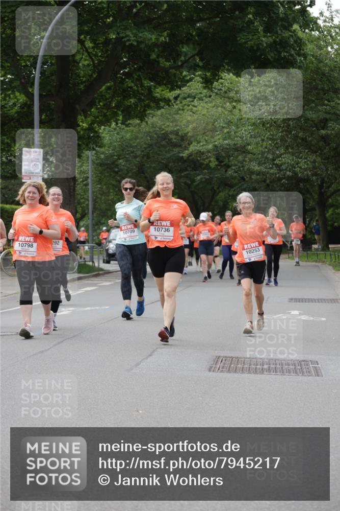15.06.2025 - REWE Women's Run Jannik Wohlers http://msf.ph/oto/7945217 15.06.2025 08:29:39 Laufen 15, 2025, 10798, 10709, 10736, 292, 10253 meine-sportfotos.de