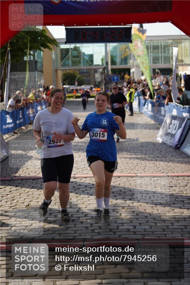 13.06.2025 - Holstenköstenlauf Felixshl http://msf.ph/oto/7945256 13.06.2025 18:11:23 Laufen 2534, 2937, 3015 meine-sportfotos.de