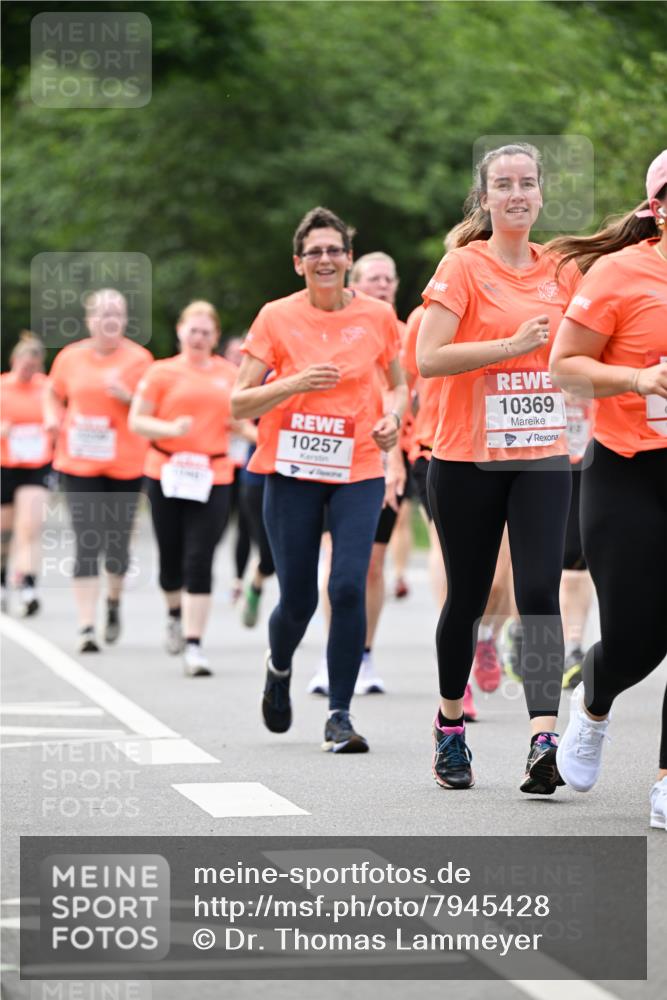 15.06.2025 - REWE Women's Run Dr. Thomas Lammeyer http://msf.ph/oto/7945428 15.06.2025 09:22:50 Laufen 10257, 10369 meine-sportfotos.de