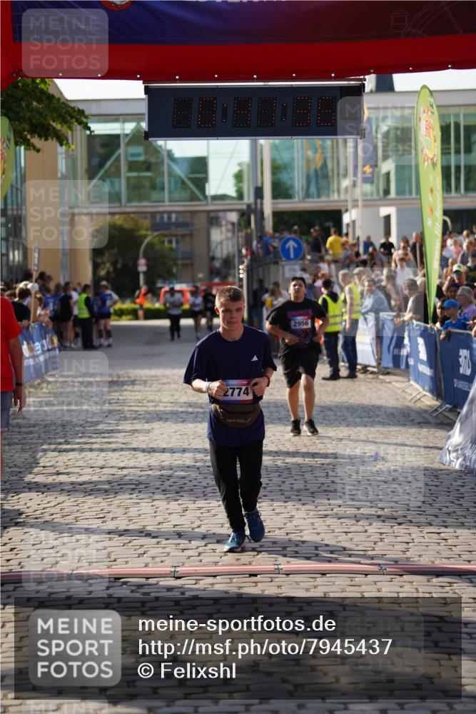 13.06.2025 - Holstenköstenlauf Felixshl http://msf.ph/oto/7945437 13.06.2025 18:11:37 Laufen 2956 meine-sportfotos.de