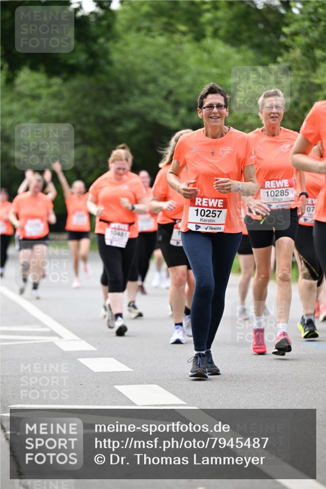 15.06.2025 - REWE Women's Run Dr. Thomas Lammeyer http://msf.ph/oto/7945487 15.06.2025 09:22:52 Laufen 10257, 10285 meine-sportfotos.de