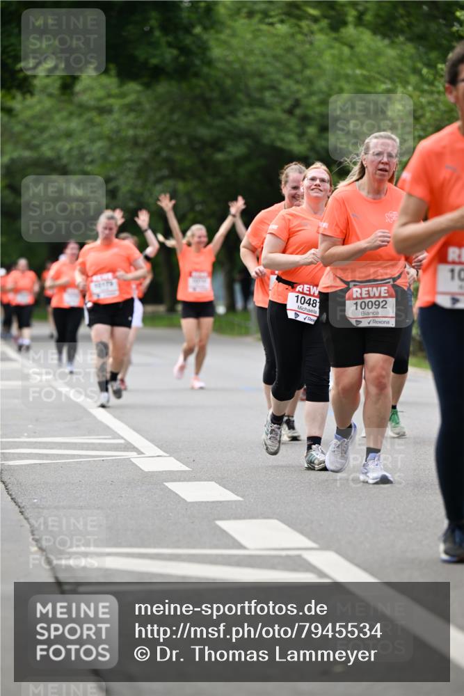 15.06.2025 - REWE Women's Run Dr. Thomas Lammeyer http://msf.ph/oto/7945534 15.06.2025 09:22:53 Laufen 10481, 10092, 10, 4 meine-sportfotos.de