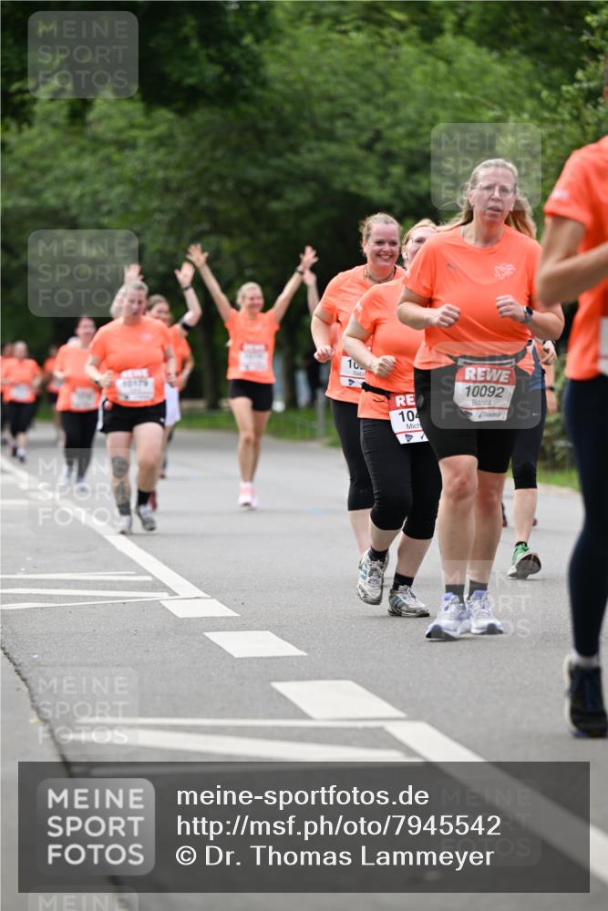 15.06.2025 - REWE Women's Run Dr. Thomas Lammeyer http://msf.ph/oto/7945542 15.06.2025 09:22:53 Laufen 10, 10092 meine-sportfotos.de