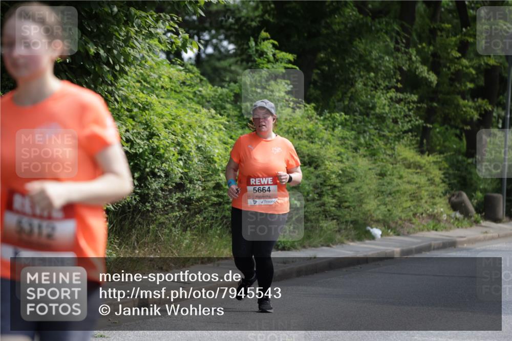 15.06.2025 - REWE Women's Run Jannik Wohlers http://msf.ph/oto/7945543 15.06.2025 10:18:41 Laufen 4312, 5664 meine-sportfotos.de