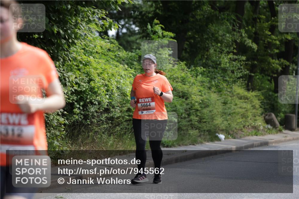 15.06.2025 - REWE Women's Run Jannik Wohlers http://msf.ph/oto/7945562 15.06.2025 10:18:41 Laufen 312, 5664 meine-sportfotos.de