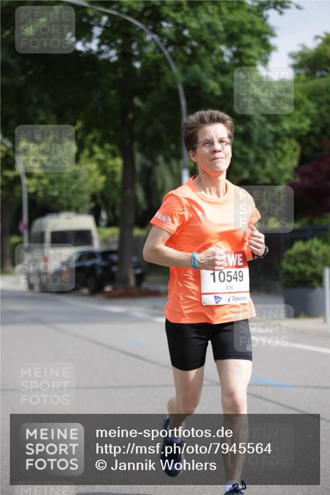 15.06.2025 - REWE Women's Run Jannik Wohlers http://msf.ph/oto/7945564 15.06.2025 08:48:14 Laufen 10549 meine-sportfotos.de
