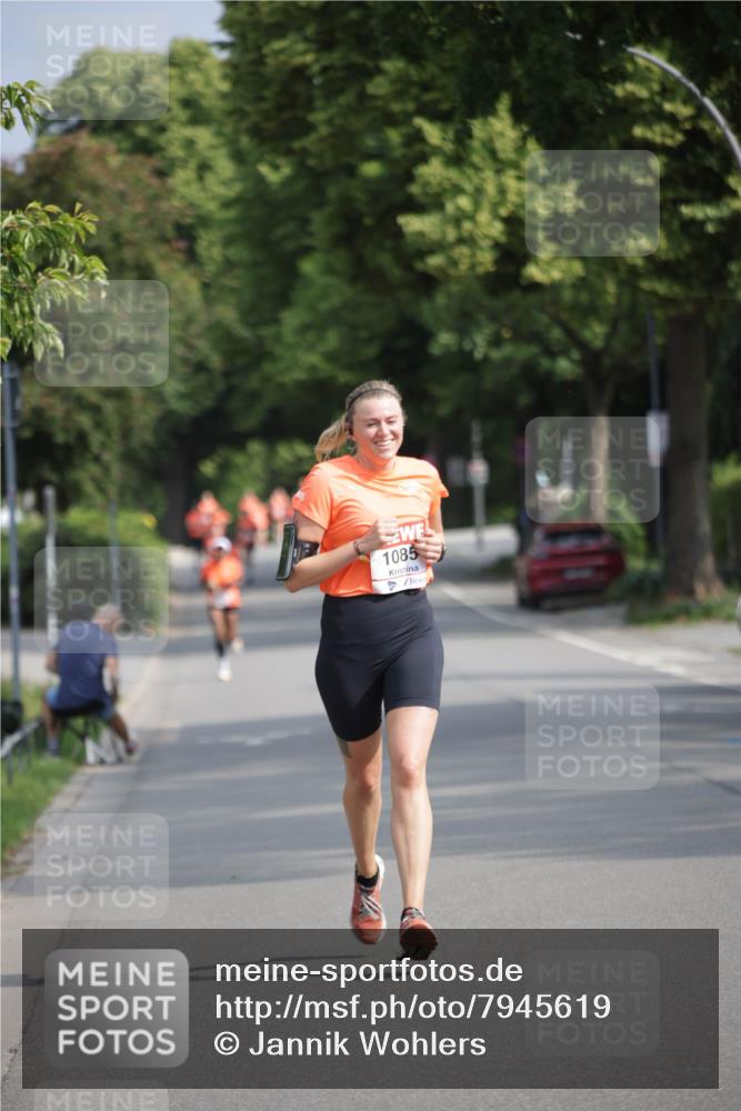 15.06.2025 - REWE Women's Run Jannik Wohlers http://msf.ph/oto/7945619 15.06.2025 08:48:20 Laufen 1085 meine-sportfotos.de