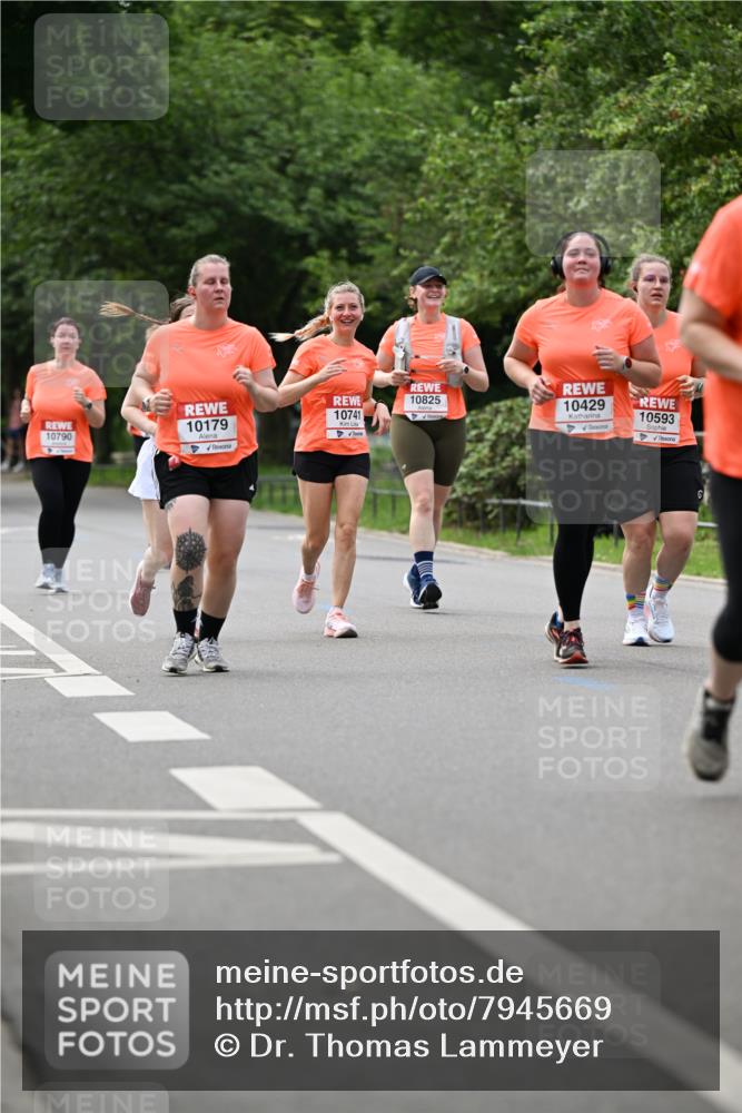 15.06.2025 - REWE Women's Run Dr. Thomas Lammeyer http://msf.ph/oto/7945669 15.06.2025 09:22:57 Laufen 10790, 10179, 10825, 10429, 10741, 10593 meine-sportfotos.de