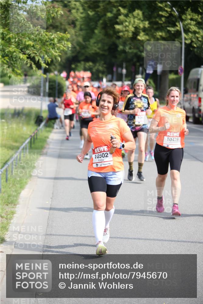 15.06.2025 - REWE Women's Run Jannik Wohlers http://msf.ph/oto/7945670 15.06.2025 09:44:35 Laufen 10502, 106, 10479 meine-sportfotos.de