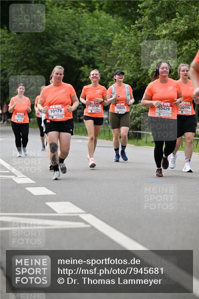 15.06.2025 - REWE Women's Run Dr. Thomas Lammeyer http://msf.ph/oto/7945681 15.06.2025 09:22:57 Laufen 10790, 10179, 10741, 10825, 10429, 593 meine-sportfotos.de