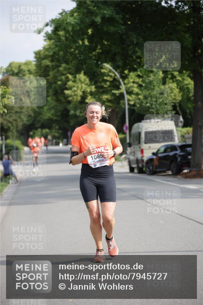 15.06.2025 - REWE Women's Run Jannik Wohlers http://msf.ph/oto/7945727 15.06.2025 08:48:22 Laufen 1085 meine-sportfotos.de