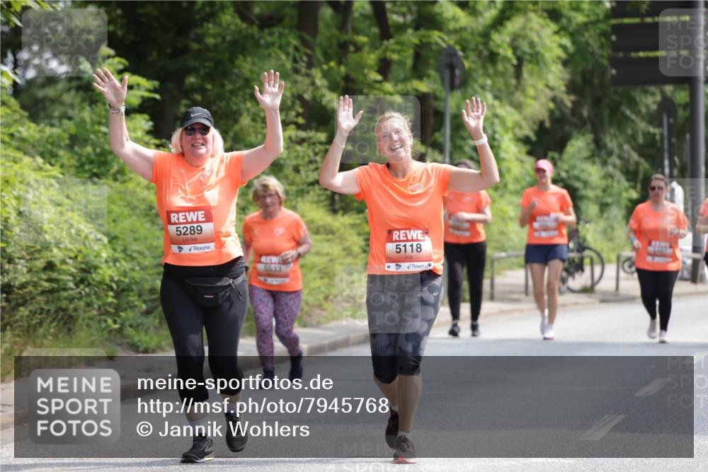 15.06.2025 - REWE Women's Run Jannik Wohlers http://msf.ph/oto/7945768 15.06.2025 10:18:56 Laufen 5289, 5633, 5118 meine-sportfotos.de