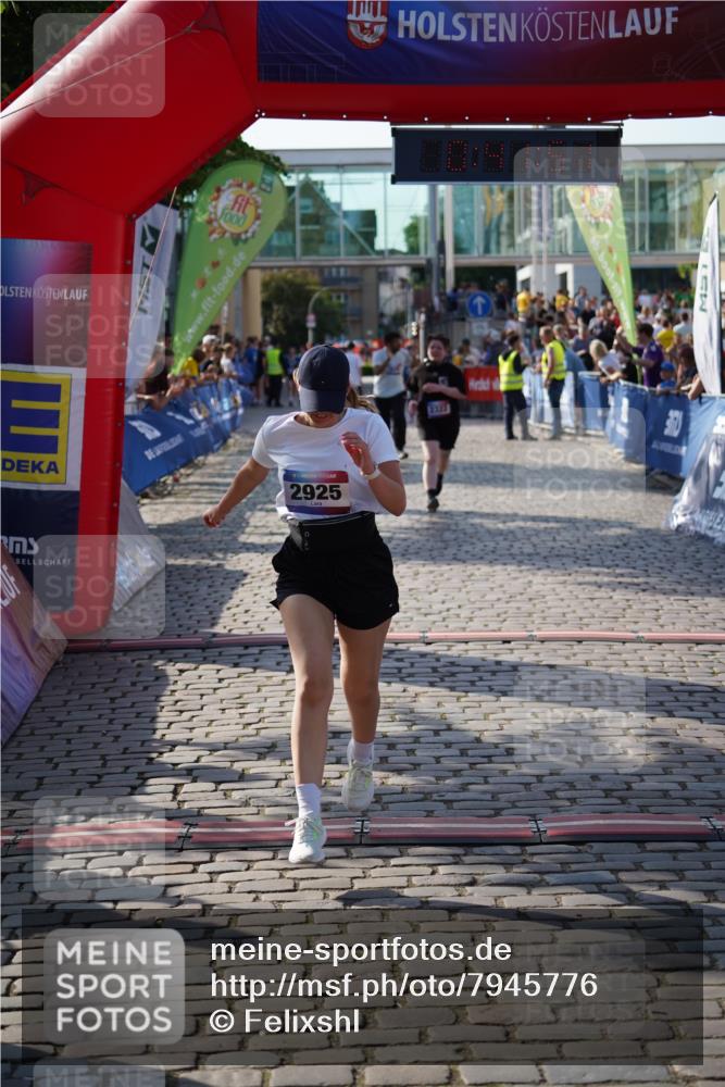 13.06.2025 - Holstenköstenlauf Felixshl http://msf.ph/oto/7945776 13.06.2025 18:11:52 Laufen 2322, 2925, 3626 meine-sportfotos.de